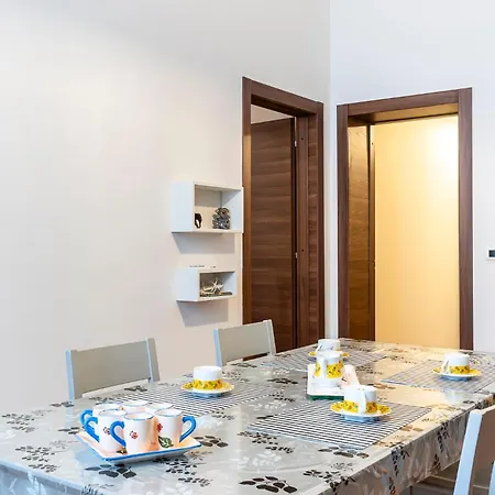 شقة Bagni Pancaldi Sea View Apartment!