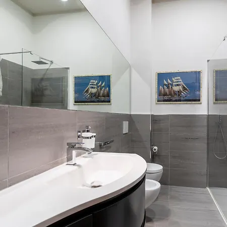 شقة Bagni Pancaldi Sea View Apartment! *